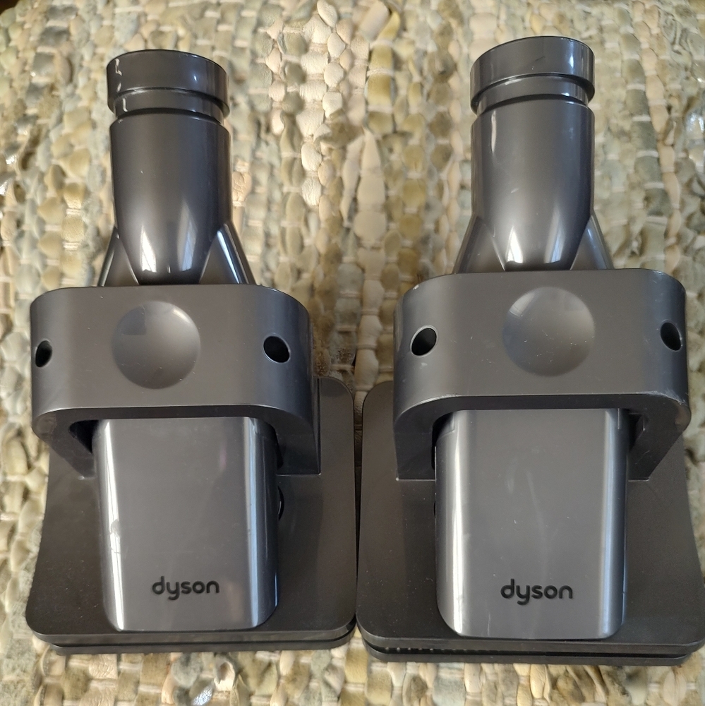 Dyson vacuum pet grooming attachment